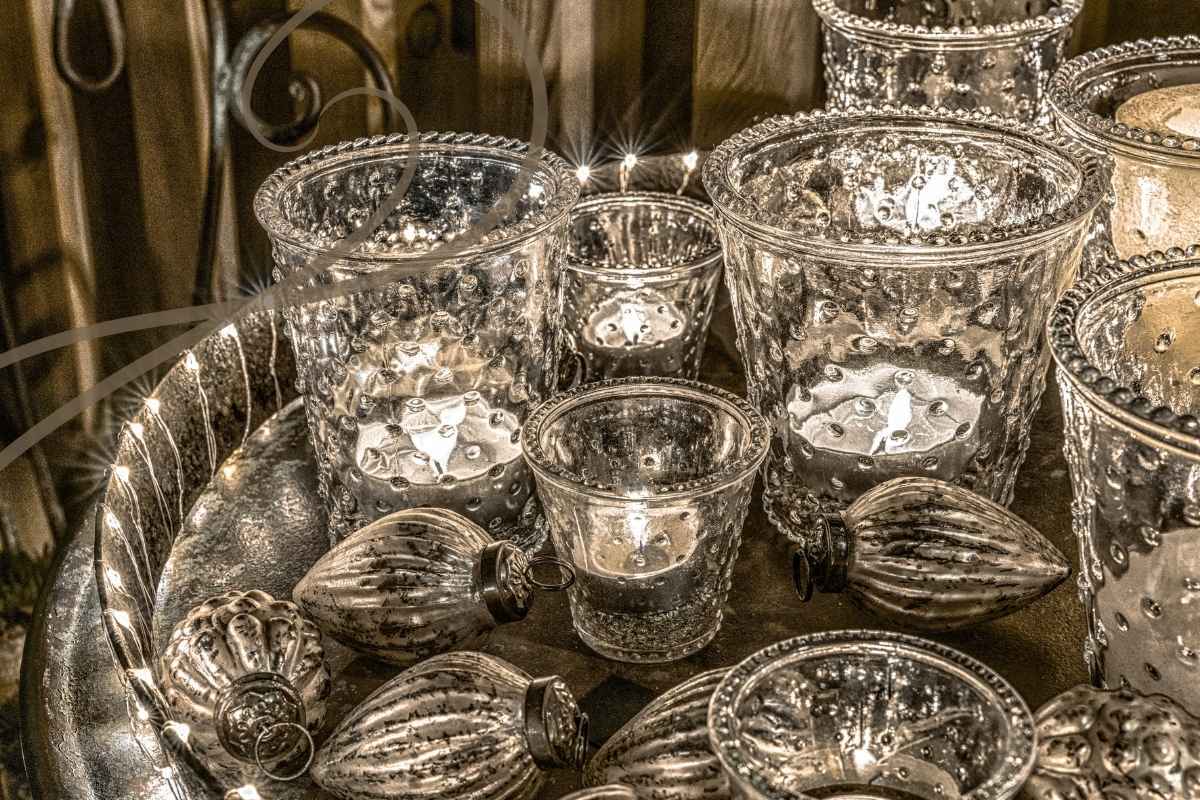 weihnachtsbaumschmuck aus glas, weihnachtsbaumschmuck in weiss